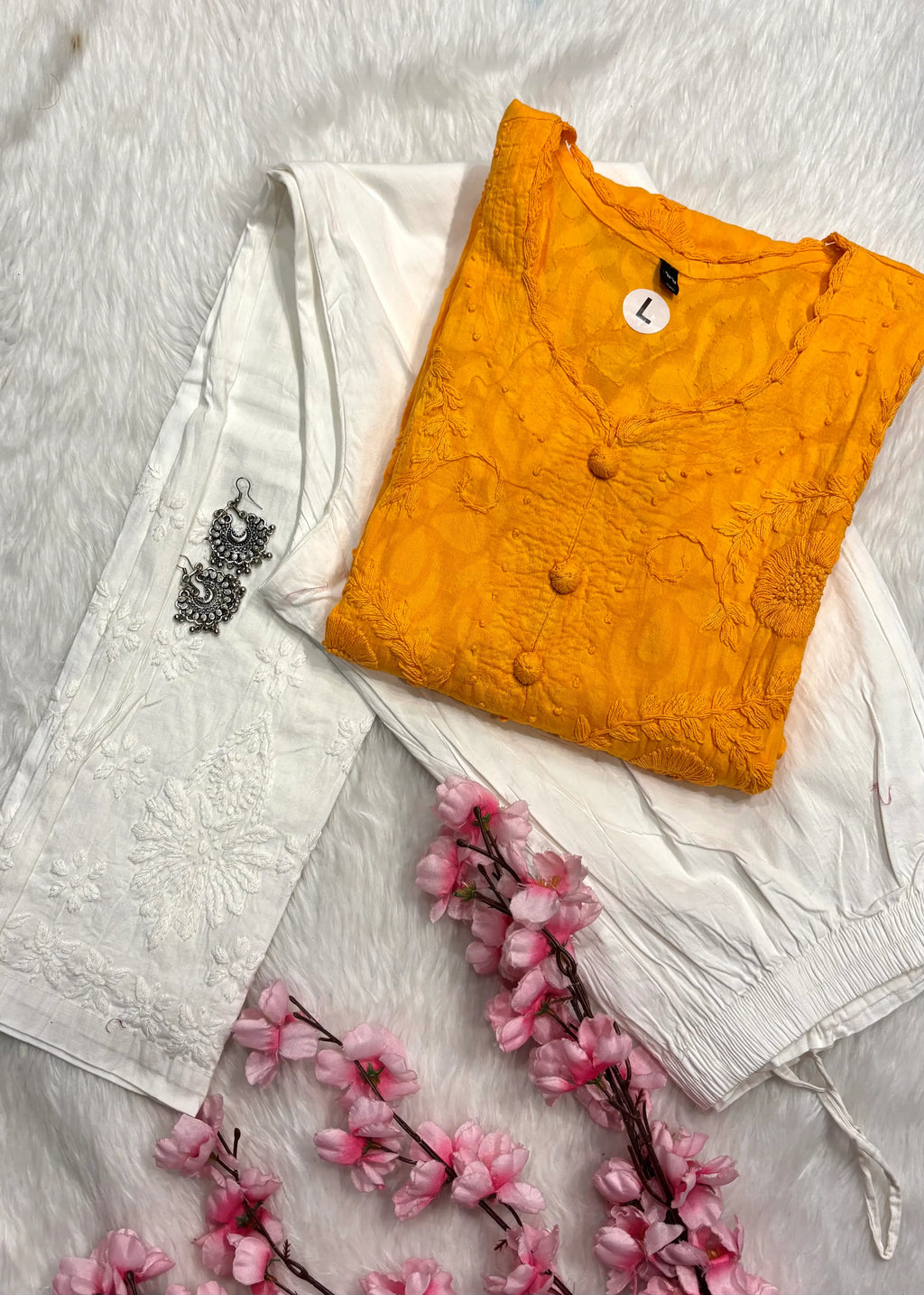 Gulbahar | Chikankari Jacquard Cotton Kurti Pant set