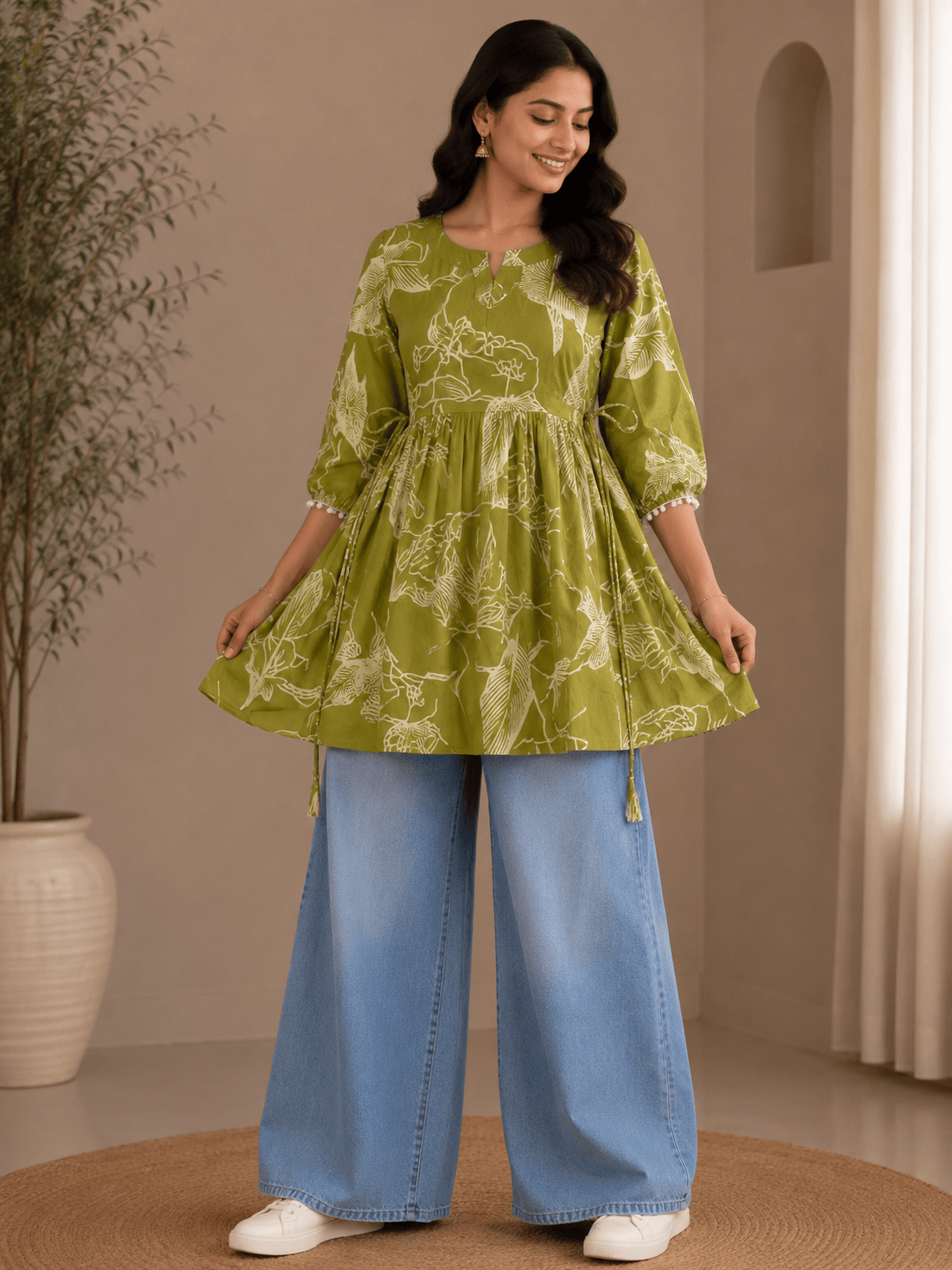 Leila | Rayon Short Gown