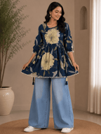 Leila | Rayon Short Gown