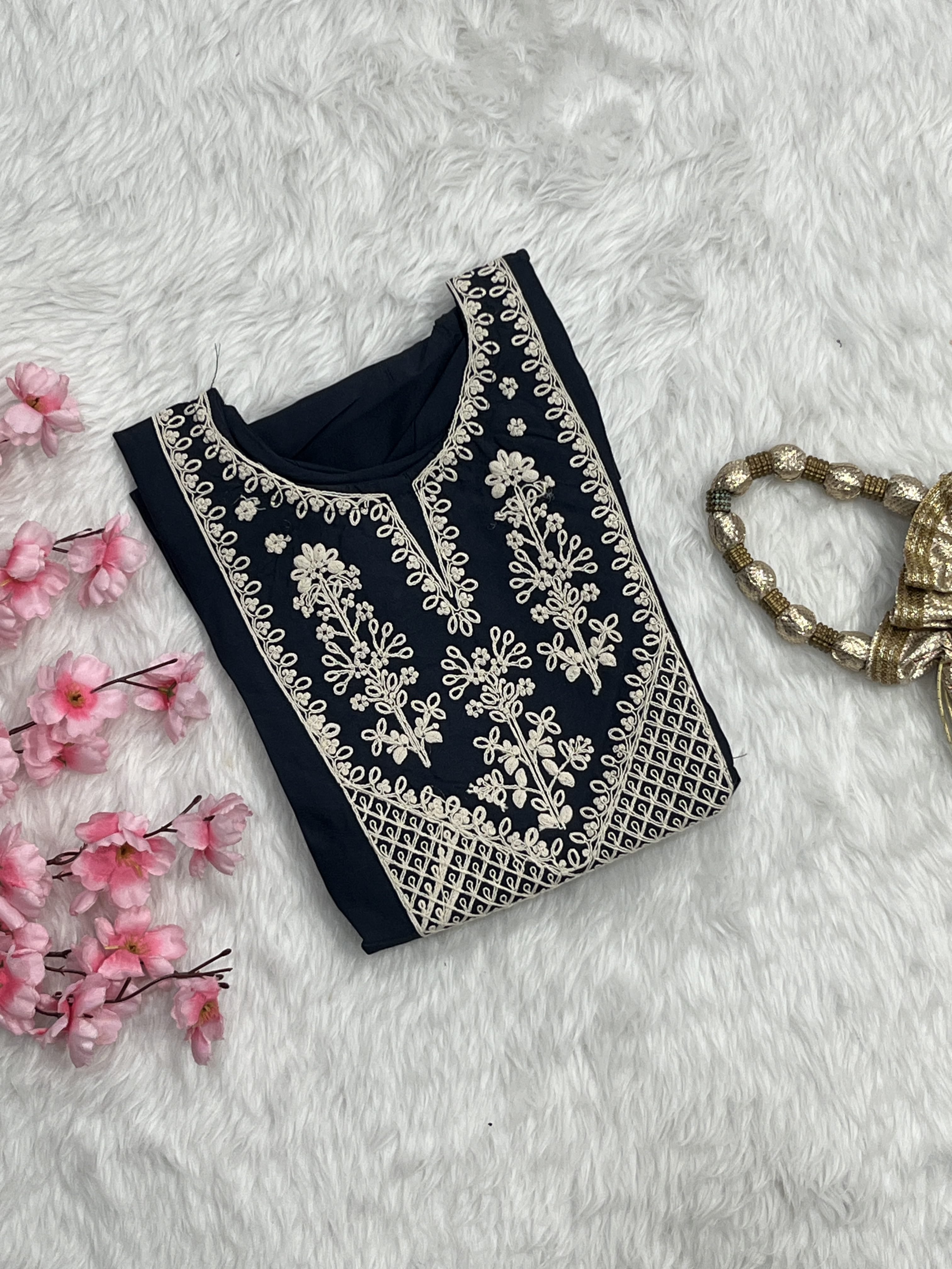 Raina | Rayon Short Gown