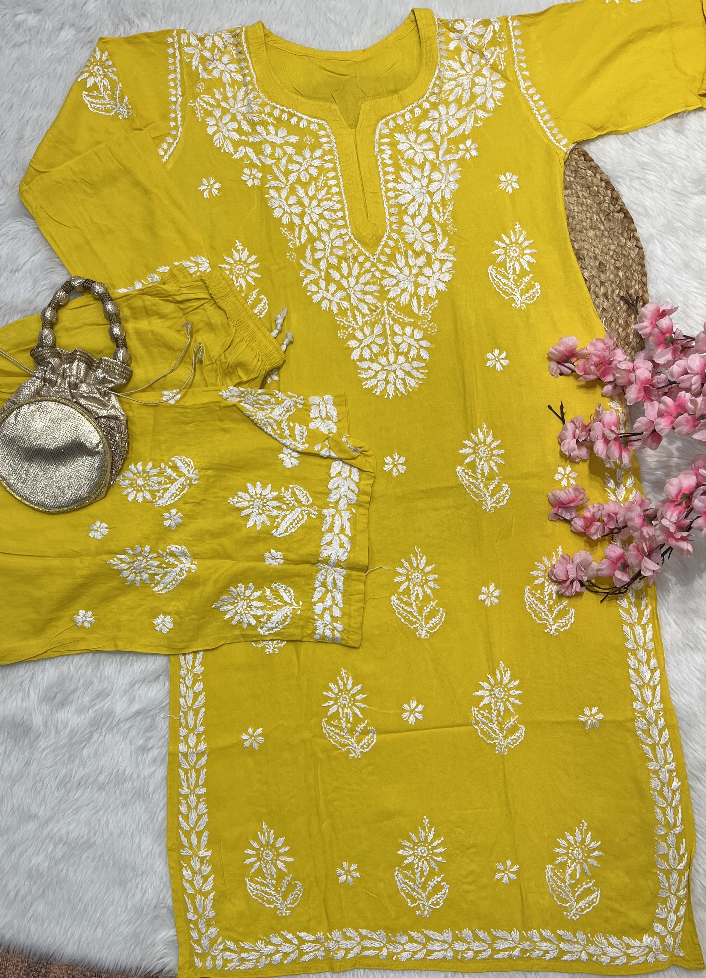 Tahaani | Chikankari Kurti with Palazzo